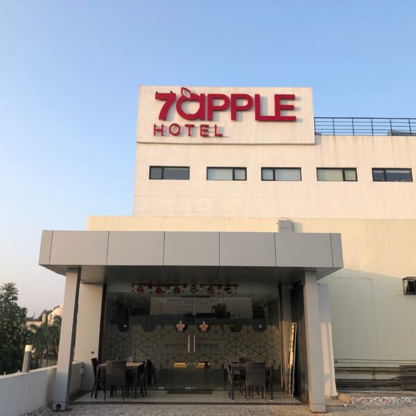 7 Apple Hotel, Hudco Corner, Aurangabad