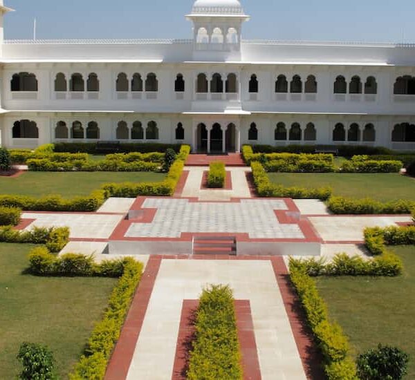 Justa Lake Nahargarh Palace Chhitorgarh