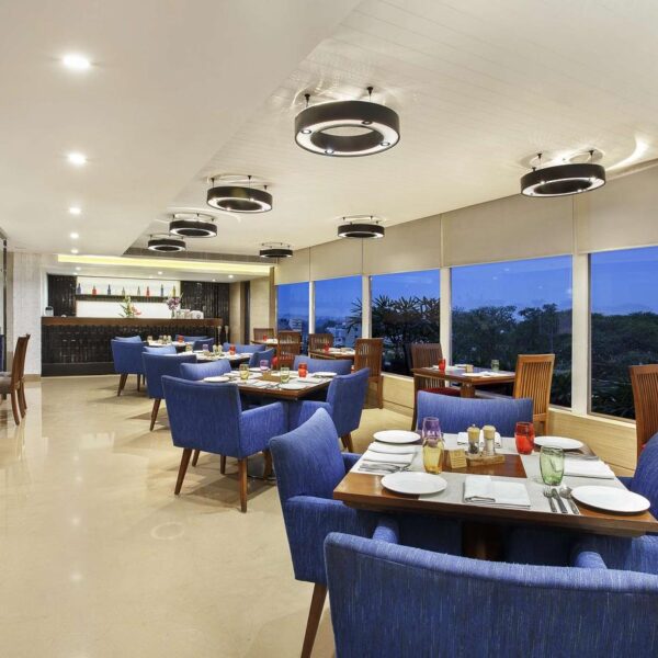 RBD Sarovar Portico - Reev Travels