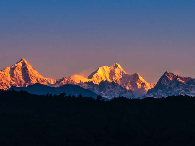 the-majestic-kanchenjunga-range_640_480