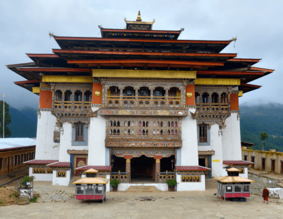 Bhutan - 8 N / 9 D - Phuentsholing 2N, Thimphu - 2N, Punakha/Wangdue 1N, Paro - 3N